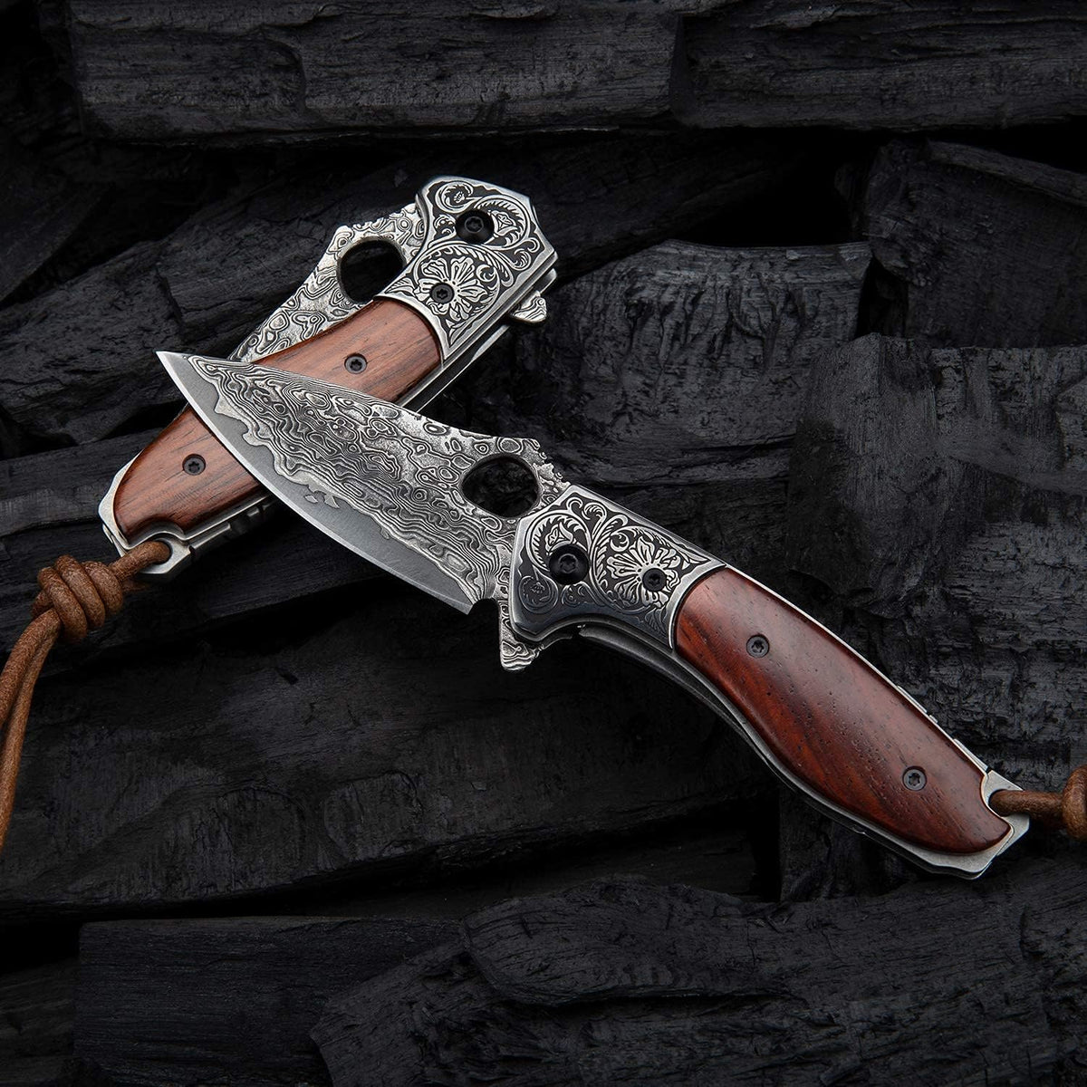 2.5in VG10 Damascus Steel Folding Pocket Knife with Rosewood Handle I8780