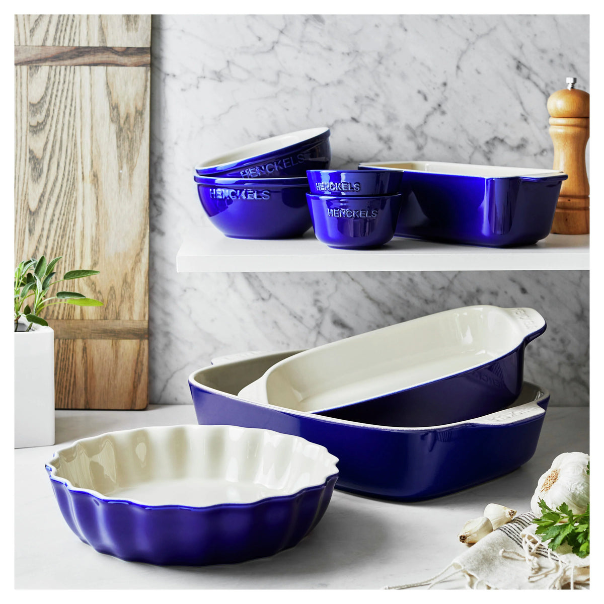 8pc Ceramic Bakeware and Serving Set M82935