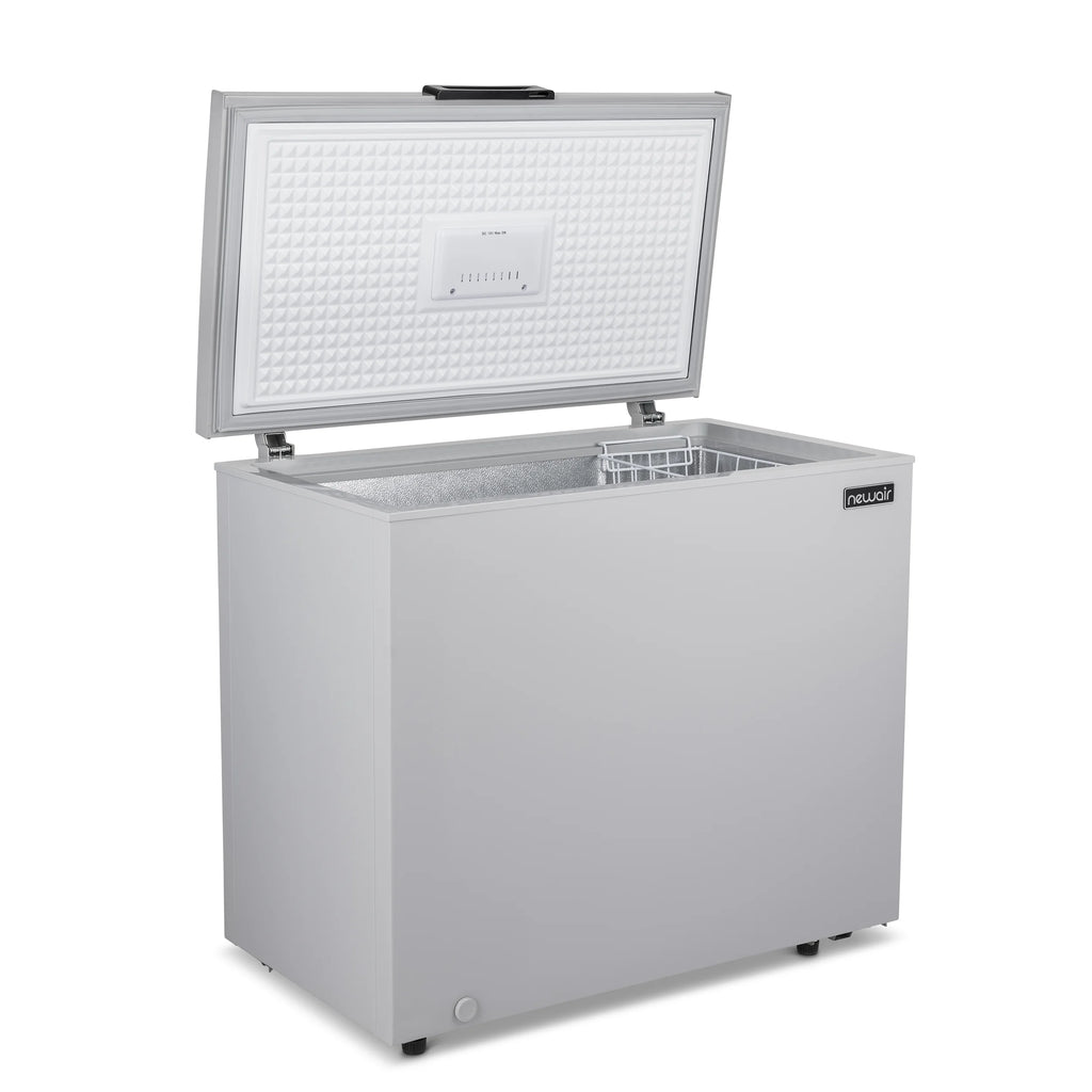 6.7 Cu. Ft. Compact Chest Freezer in Cool Gray B66581
