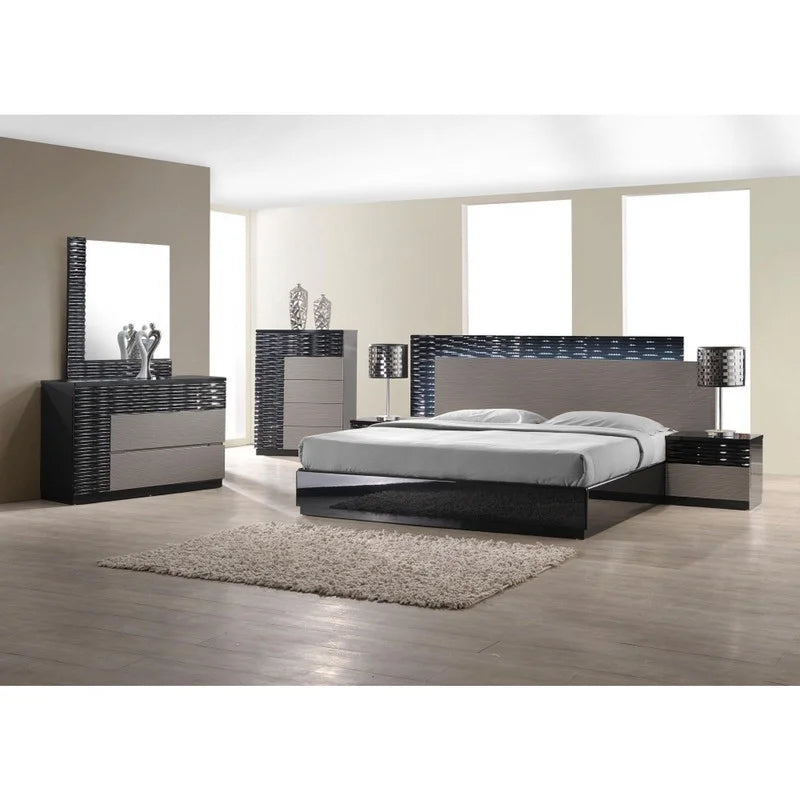 5-Piece Queen Bedroom Set H322