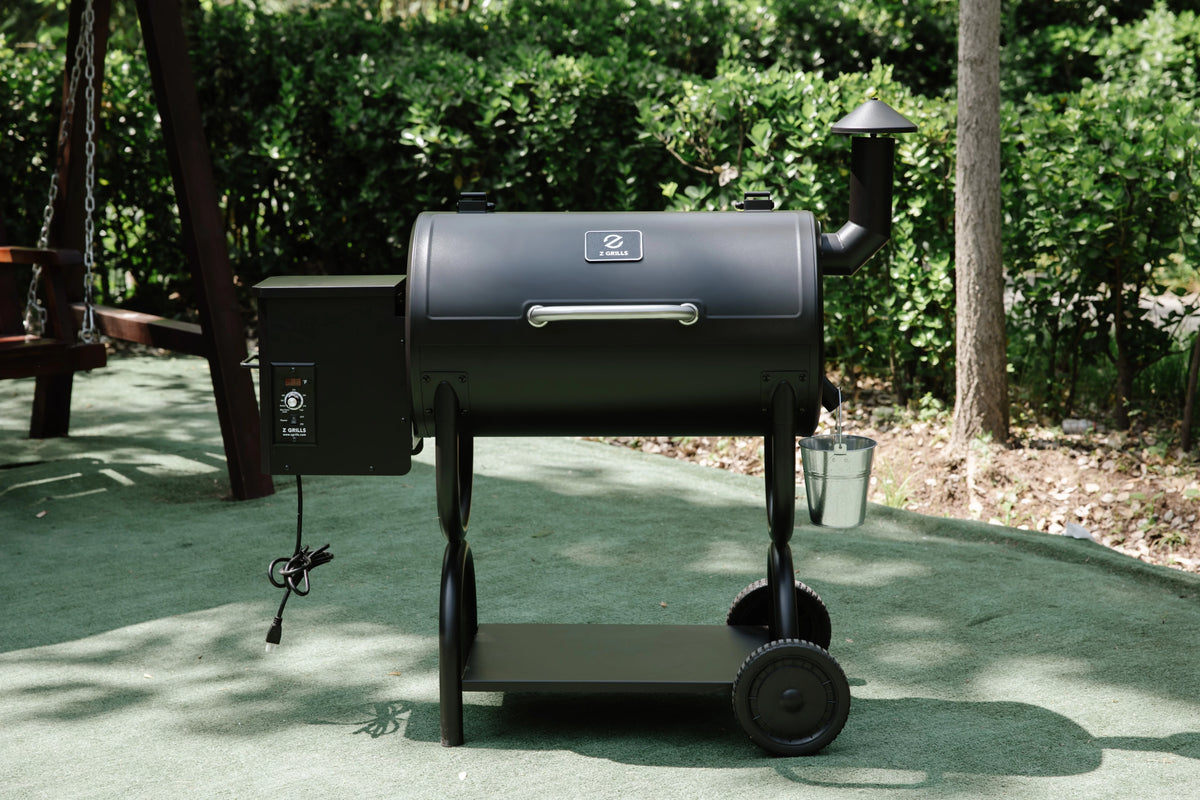 560 sq. in. Wood Pellet Grill & Smoker, 8 in 1 BBQ Grill N373