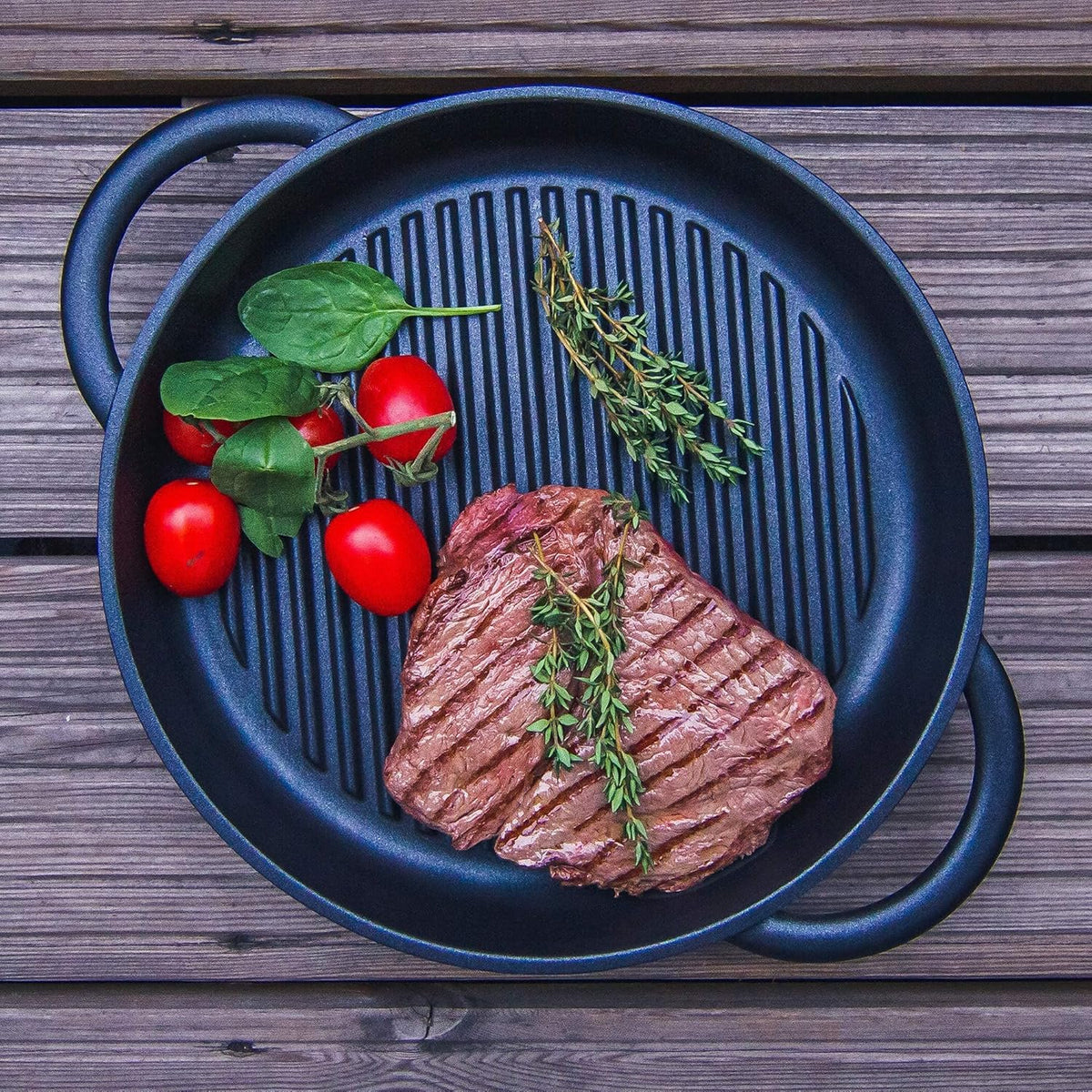 Cast Aluminium Griddle Pan with Glass Lid, 10.6 Diameter, Non-Stick W392