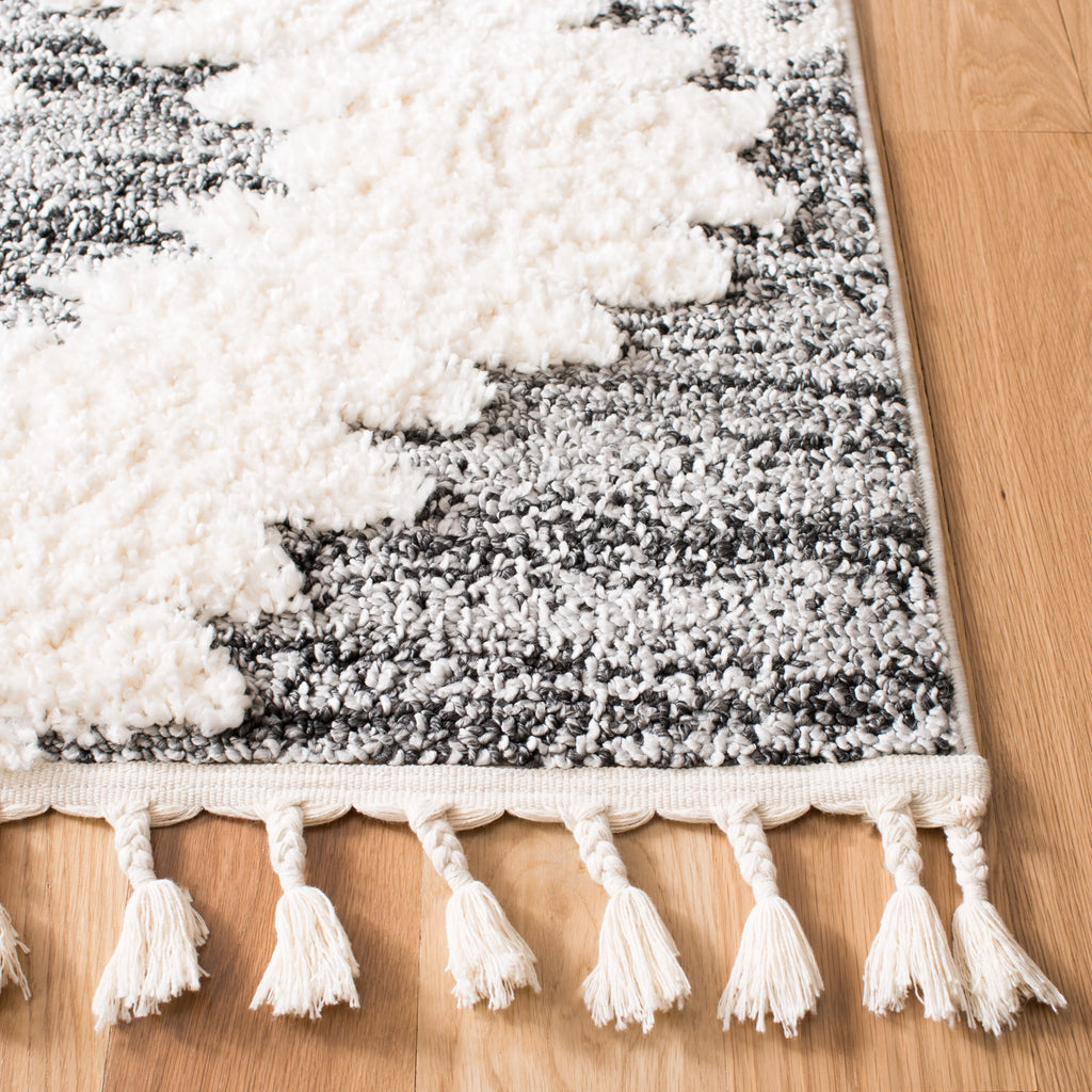 Ivory/Grey 9' x 12' Shag Area Rug Y544