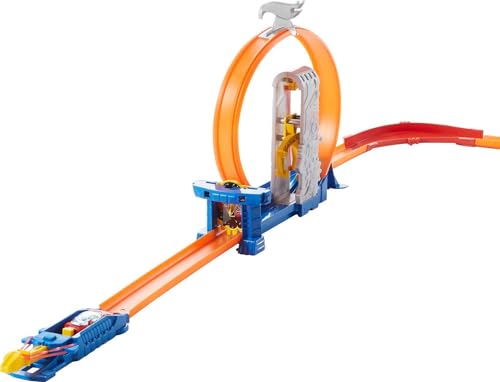 Hot Wheels Toy Car Track Set with Motorized Booster Q2622