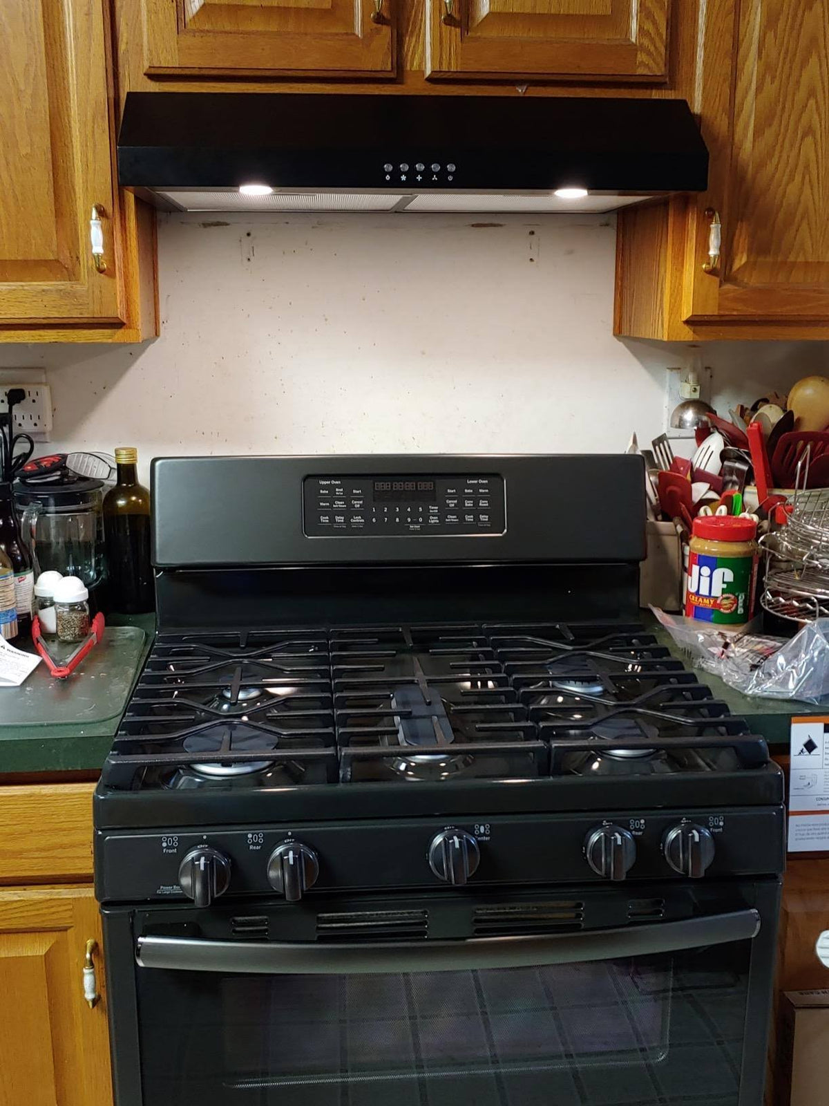 Black Convertible Under Cabinet Range Hood P5737