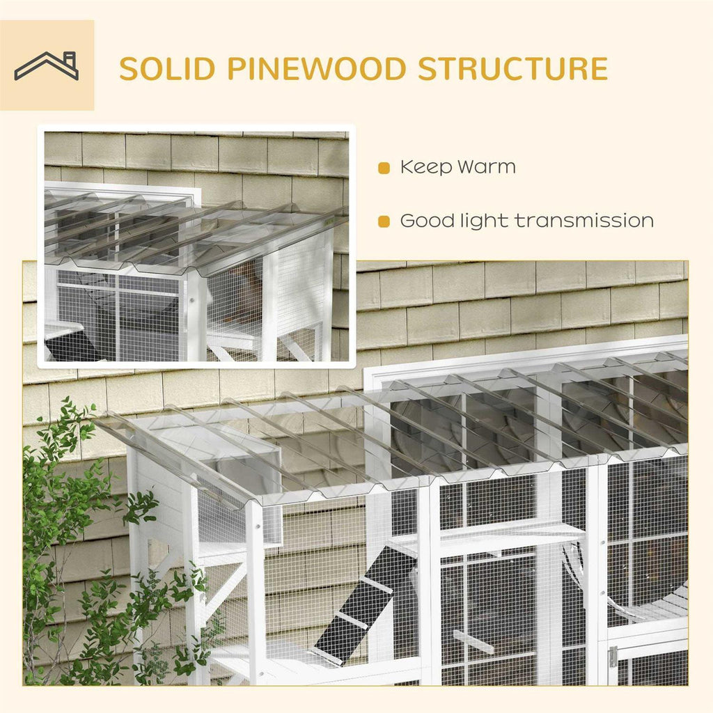 Wooden Outdoor Cat House O20860
