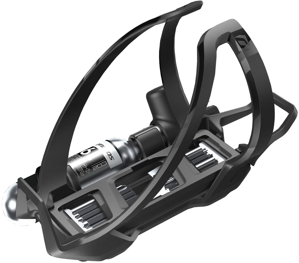 Black Coupe Cage u0026 CO2 V602